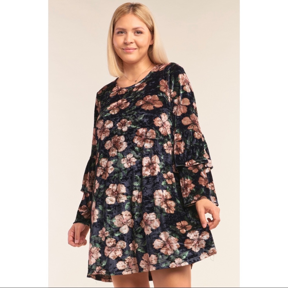 Love Riche Black Floral Velvet Long Sleeve Dress - Picture 3 of 6